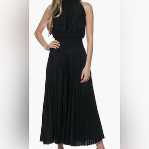 MARINA Black pleated Maxi Dress